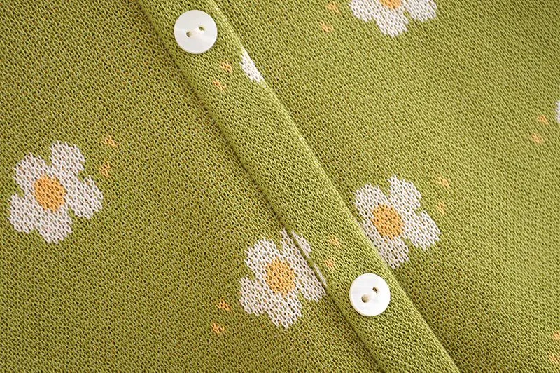 FLORAL PATTERN CROPPED TOP